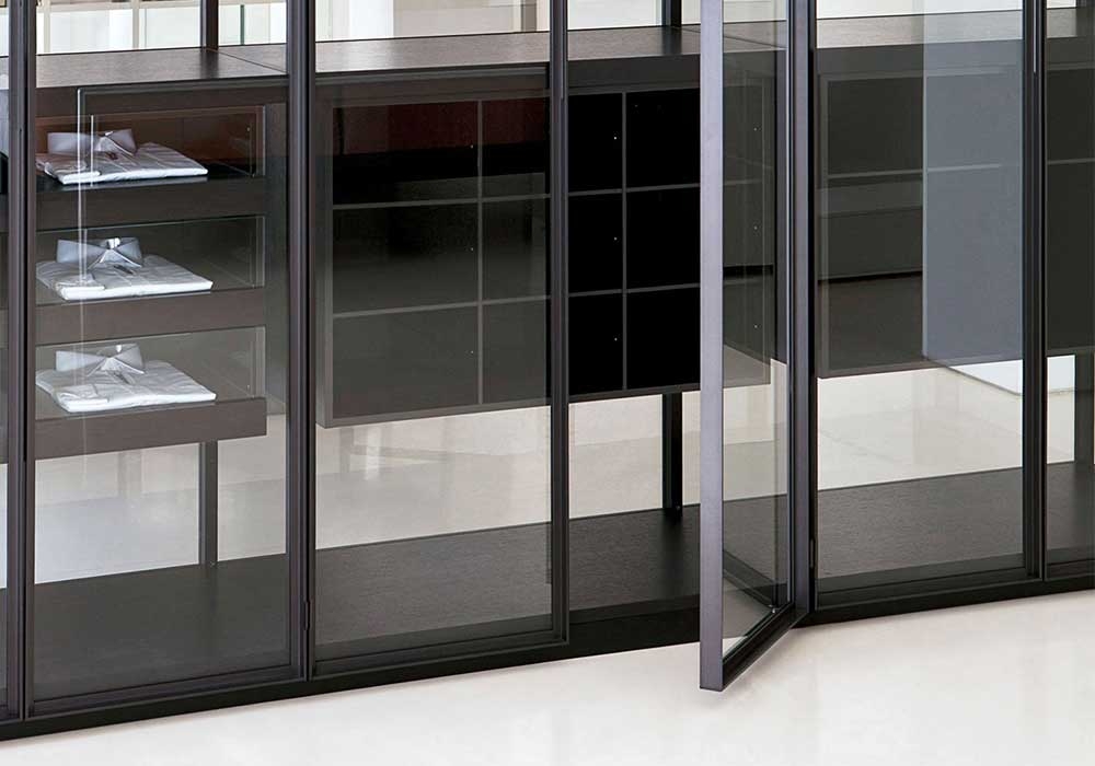 armadio di design storage air con ante battenti in vetro porro